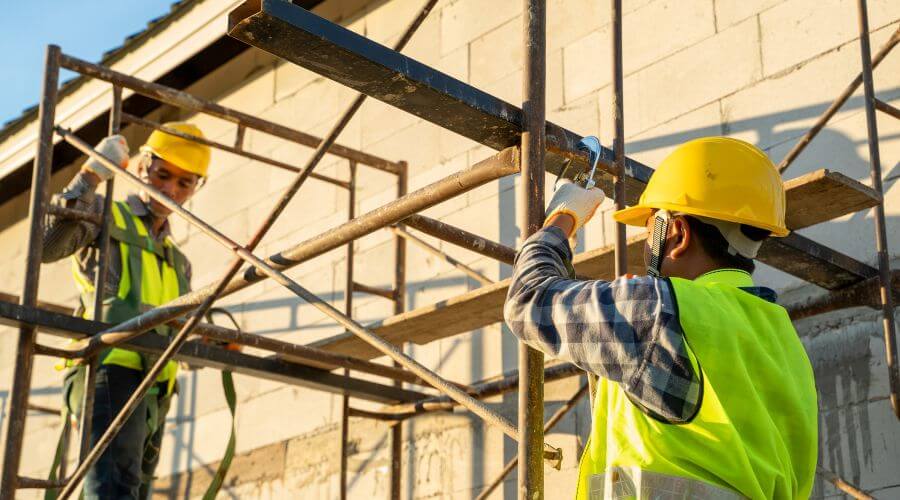 Professional fairlawn roofing services in Millrift, PA
